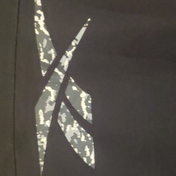 Reebok Modern Apparel Safari Coverup NWT Size Large - Picture 6 of 7